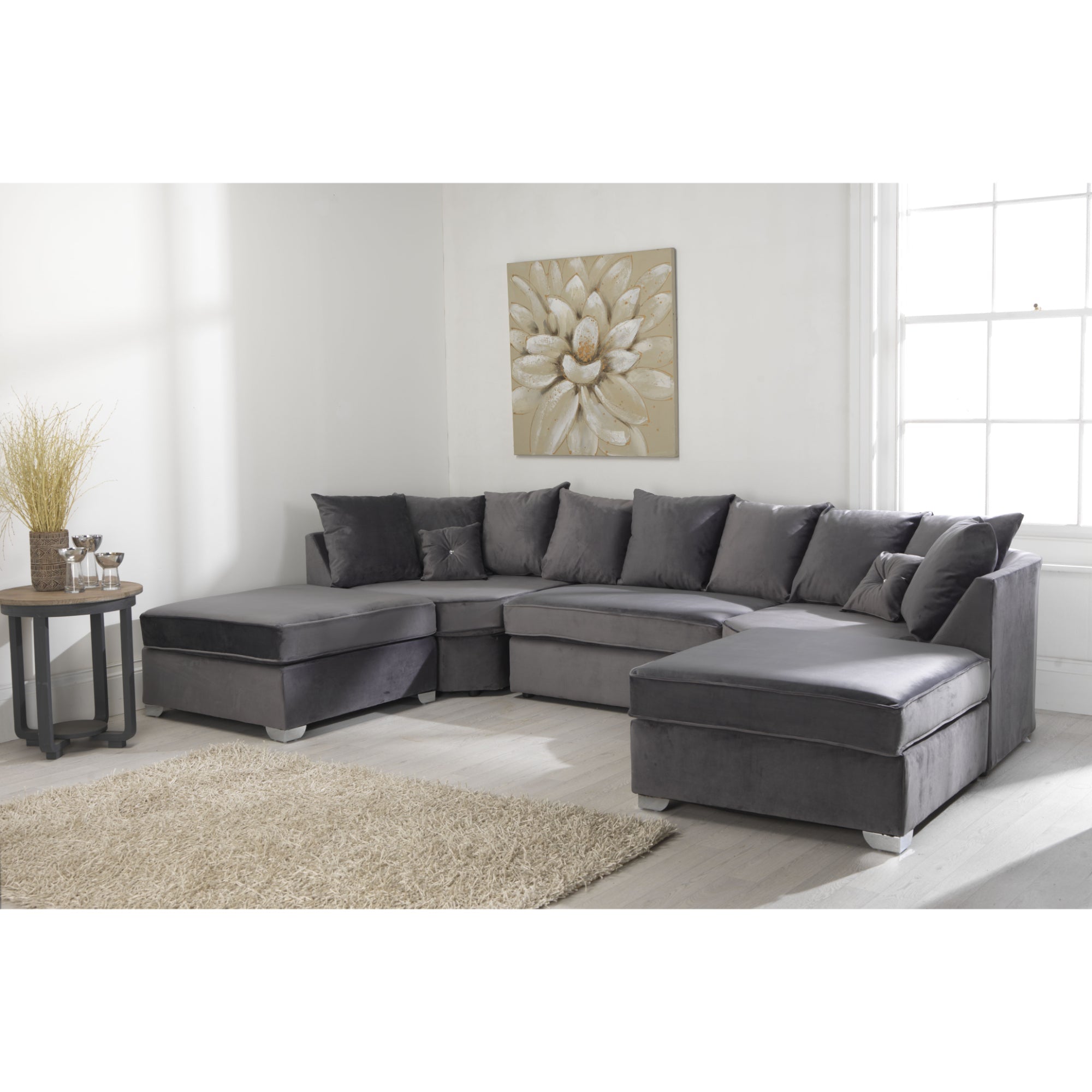 Belling Plush Velvet Steel Sofa Scatterback U Shape