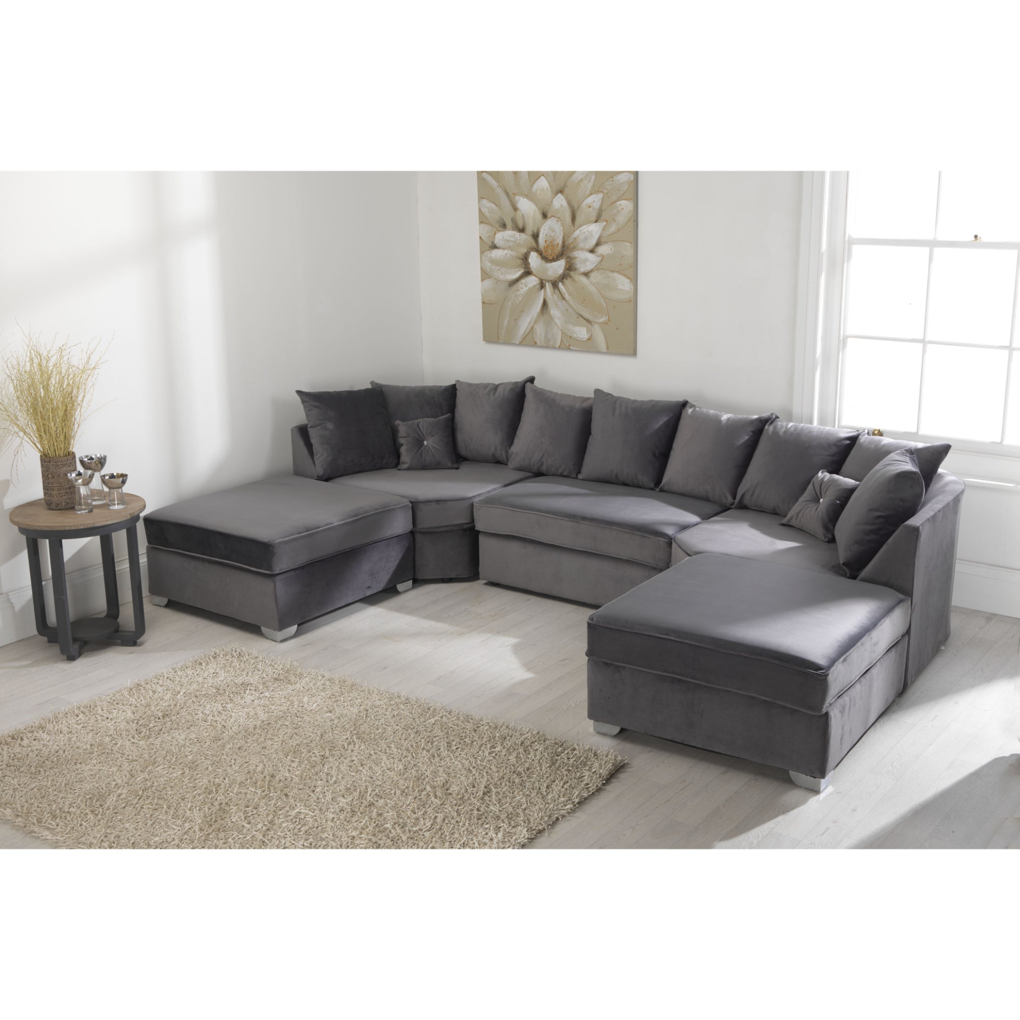 Belling Plush Velvet Steel Sofa Scatterback U Shape